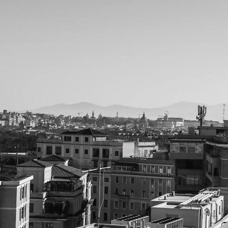 Apartamento Delightful Penthouse View St Peter Roma Exterior foto